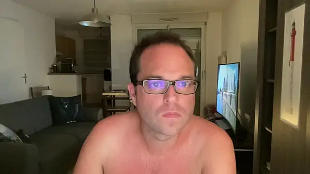Funnyjul31 online show from June 19, 4:35 pm
