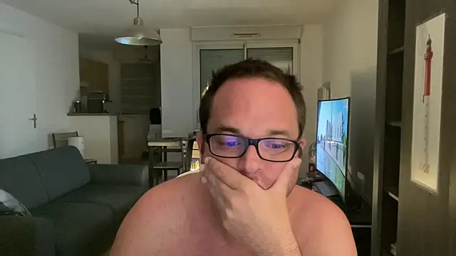 Funnyjul31 online show from June 24, 4:49 pm