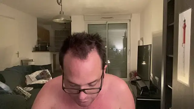 Funnyjul31 online show from June 20, 1:27 pm