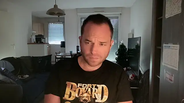 Snapshot of Funnyjul31 chatting on November 30, 1:34 pm Funnyjul31 online show from November 30, 1:34 pm