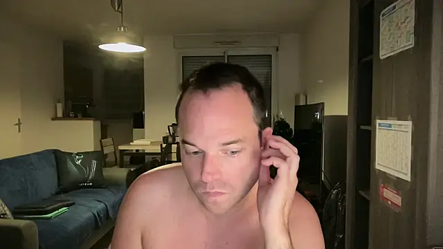 Snapshot of Funnyjul31 chatting on December 2, 4:30 pm Funnyjul31 online show from December 2, 4:30 pm