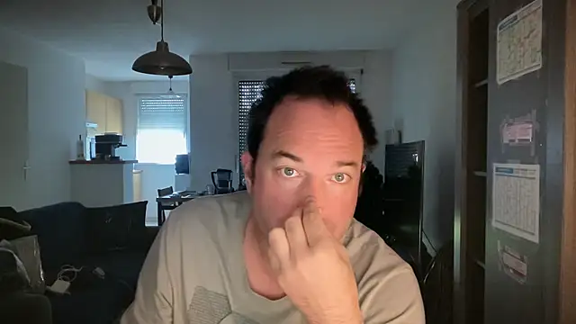 Snapshot of Funnyjul31 chatting on November 28, 11:10 am Funnyjul31 online show from November 28, 11:10 am