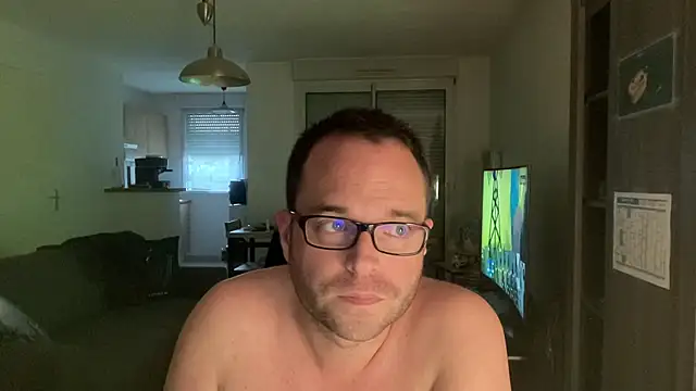 Funnyjul31 online show from February 25, 5:35 pm