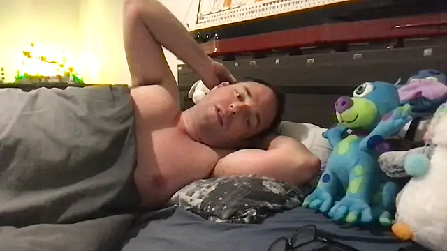 Funnyjul31 online show from March 7, 8:03 pm