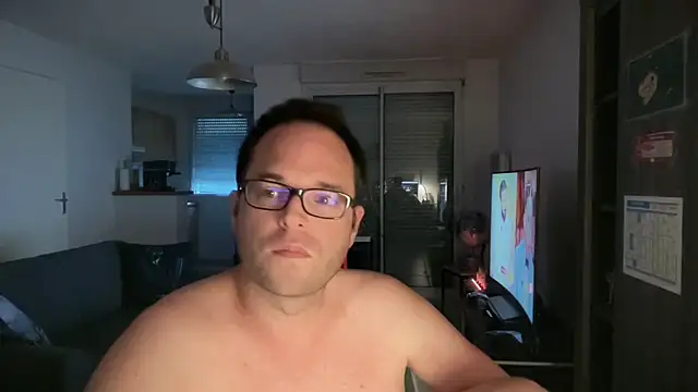 Funnyjul31 online show from March 23, 6:08 pm