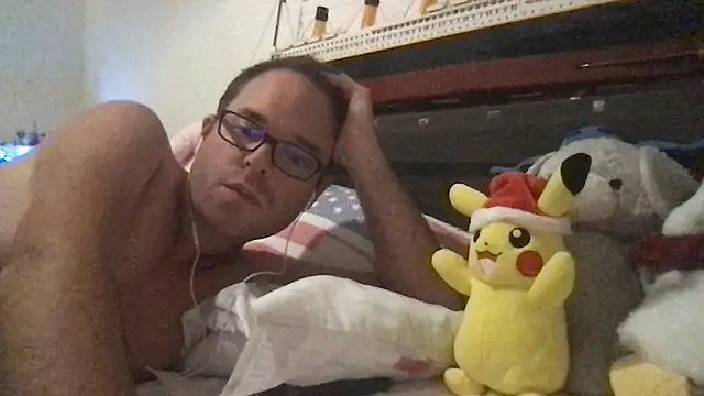 Snapshot of Funnyjul31 chatting on November 15, 6:56 pm Funnyjul31 online show from November 15, 6:56 pm