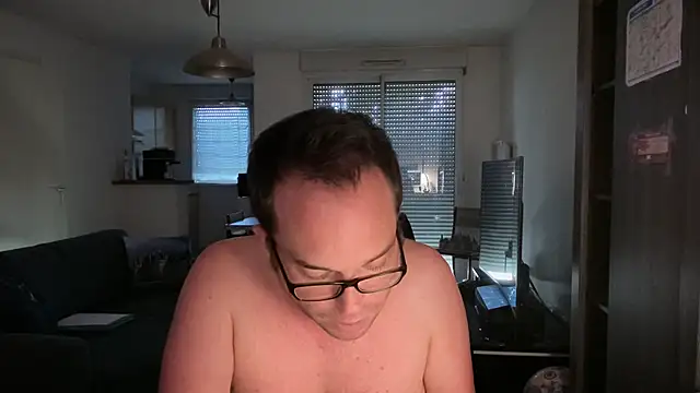 Snapshot of Funnyjul31 chatting on October 10, 1:56 pm Funnyjul31 online show from October 10, 1:56 pm