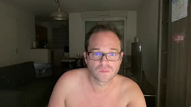 Snapshot of Funnyjul31 chatting on October 2, 6:22 pm Funnyjul31 online show from October 2, 6:22 pm