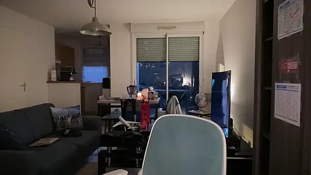 Snapshot of Funnyjul31 chatting on October 18, 5:26 pm Funnyjul31 online show from October 18, 5:26 pm