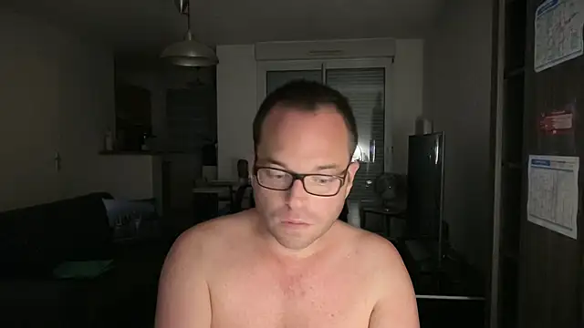 Snapshot of Funnyjul31 chatting on October 22, 6:51 pm Funnyjul31 online show from October 22, 6:51 pm