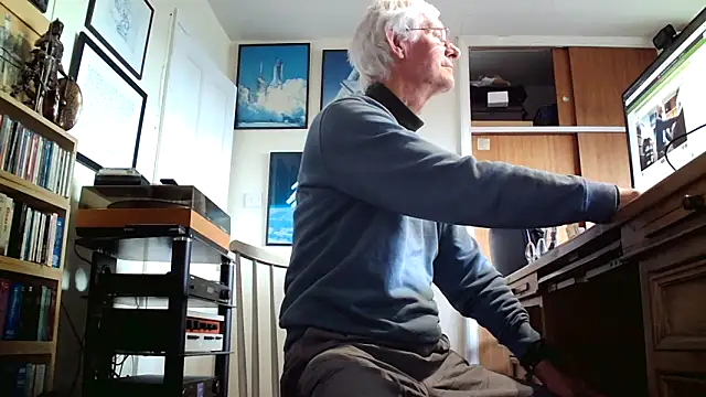 bigears online show from February 11, 2:06 pm