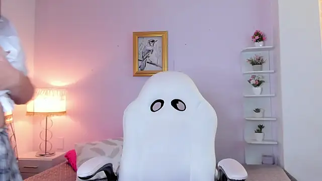 LeilaRasi online show from March 8, 5:43 pm