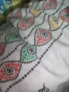 birds0641 online show from March 31, 7:38 pm