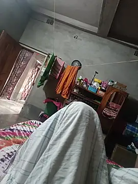 birds0641 online show from November 1, 9:03 am