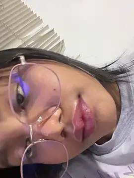 my cam online show from February 18, 12:05 am