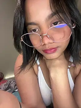 my cam online show from February 12, 4:54 am