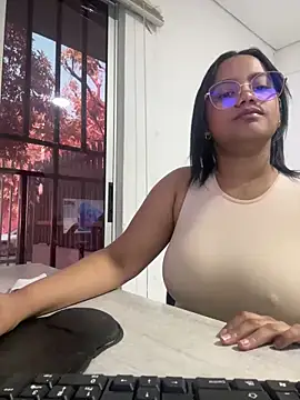 my cam online show from March 12, 8:09 pm