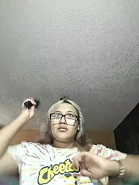 Snapshot of belenvaleria chatting on March 12, 10:28 pm belenvaleria online show from March 12, 10:28 pm