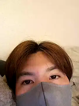 yuukee11111 online show from January 29, 3:22 am