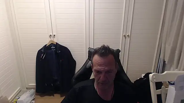 Dimitrios30 online show from March 5, 8:38 pm