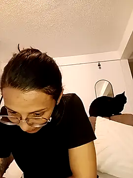 Snapshot of bri_ali chatting on February 19, 11:25 pm bri ali online show from February 19, 11:25 pm