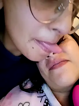 Snapshot of bri_ali chatting on March 16, 1:17 am bri ali online show from March 16, 1:17 am