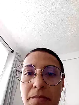 Snapshot of bri_ali chatting on February 24, 7:41 pm bri ali online show from February 24, 7:41 pm