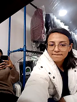 Snapshot of bri_ali chatting on March 5, 10:21 pm bri ali online show from March 5, 10:21 pm