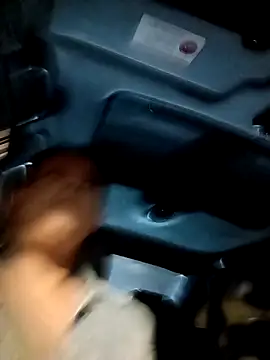 Snapshot of bri_ali chatting on March 1, 11:58 pm bri ali online show from March 1, 11:58 pm