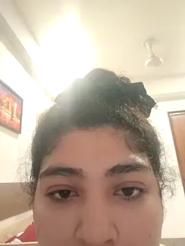 naina78910 online show from September 23, 8:32 am