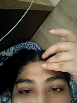 naina78910 online show from September 20, 9:14 am