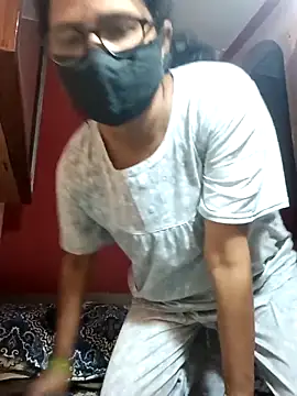 runi31 online show from March 27, 6:09 pm