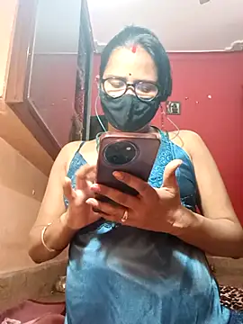 runi31 online show from October 28, 5:34 pm