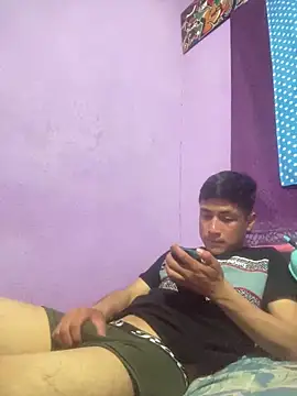 Snapshot of EduardoEspinoza12 chatting on March 11, 3:58 am EduardoEspinoza12 online show from March 11, 3:58 am