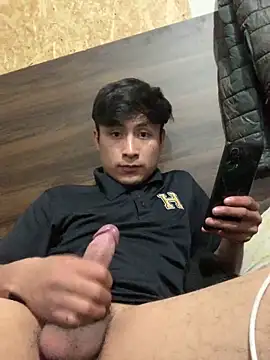 EduardoEspinoza12 online show from April 21, 4:30 am