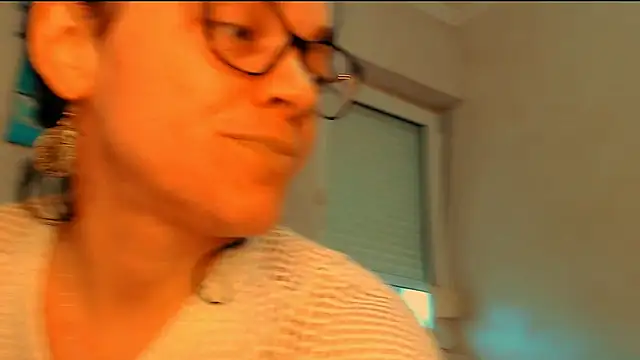 Ju-Hot online show from February 9, 3:10 pm