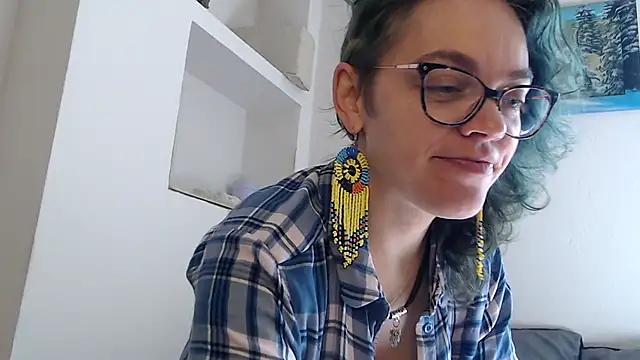 Ju-Hot online show from March 29, 1:35 pm