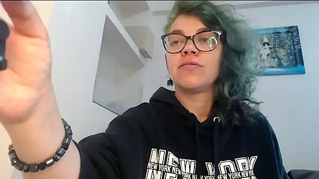 Ju-Hot online show from April 30, 3:52 pm
