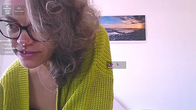 Snapshot of Ju-Hot chatting on March 19, 3:08 pm Ju-Hot online show from March 19, 3:08 pm