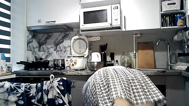 Misssweet s online show from October 27, 7:20 am