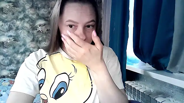 Misssweet s online show from April 9, 3:52 am