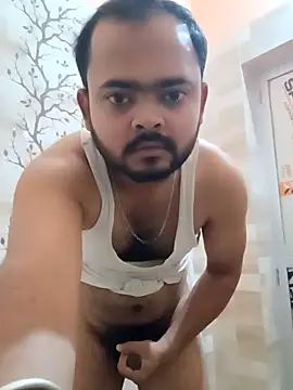 guavam65 online show from March 23, 4:29 pm