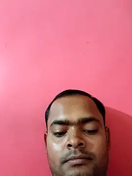 guavam65 online show from September 19, 7:18 pm