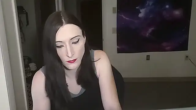 Snapshot of Ivyrose4999 chatting on October 11, 5:47 pm Ivyrose4999 online show from October 11, 5:47 pm