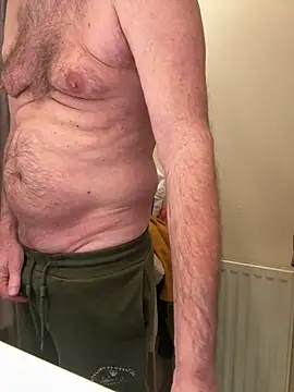 vincent1522 online show from March 28, 1:23 pm