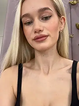 KristinaDane online show from March 20, 3:13 am