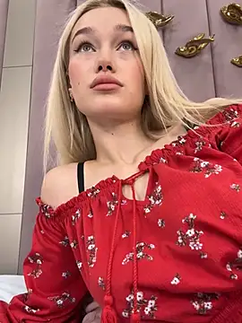 KristinaDane online show from March 19, 3:41 am