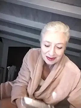 divinaerotica online show from February 20, 5:41 pm