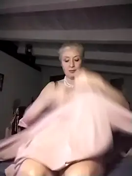 divinaerotica online show from February 9, 4:38 pm