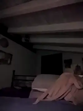 Snapshot of divinaerotica chatting on November 14, 6:11 pm divinaerotica online show from November 14, 6:11 pm